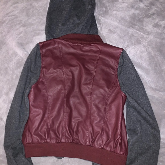 Travus hooded leather jacket - Picture 3 of 3